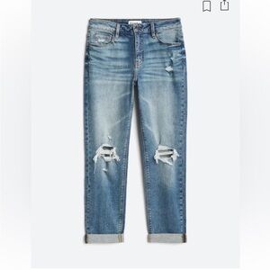 Studio Blue Frankie Mid Rise Distressed Girlfriend Roll Cuff Jean size 33